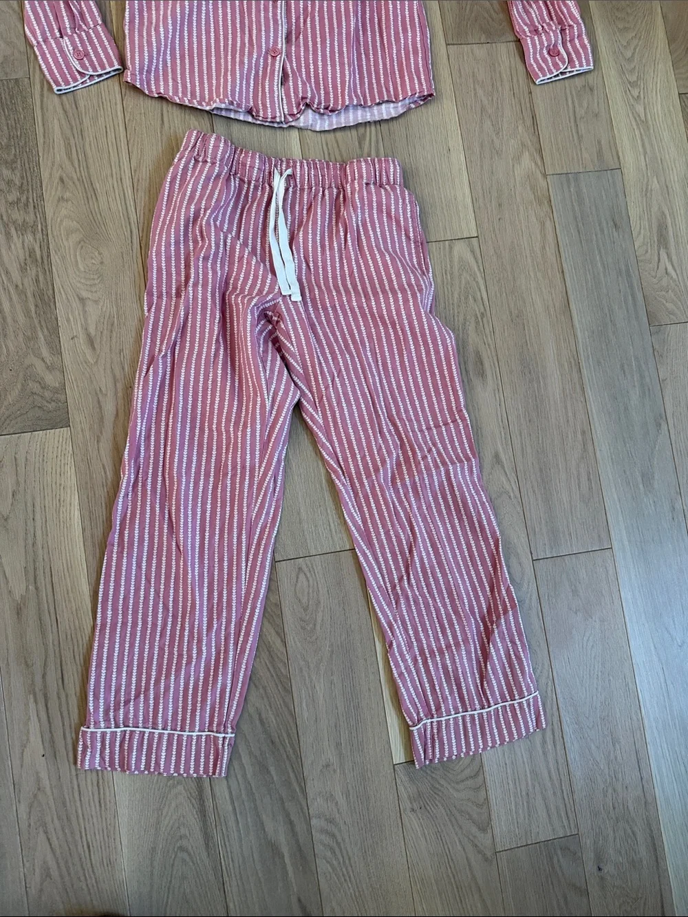 Women's Pink Stripe Pajama Set - Classic Button-Up Top & Drawstring Pants - Picture 2 of 8